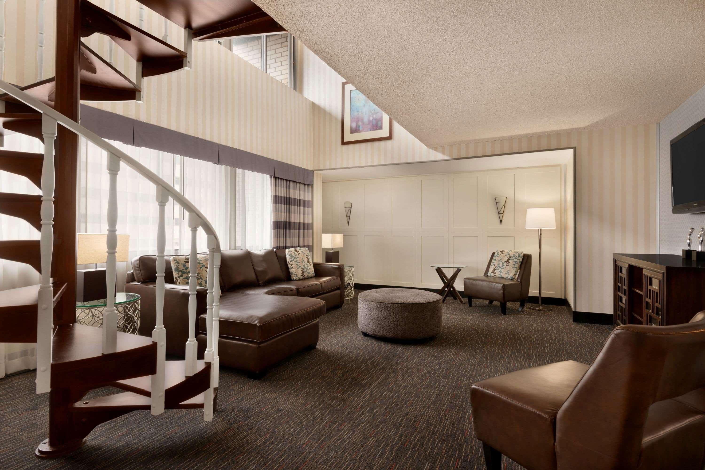 Ramada Plaza By Wyndham Regina Downtown Hotel Ngoại thất bức ảnh