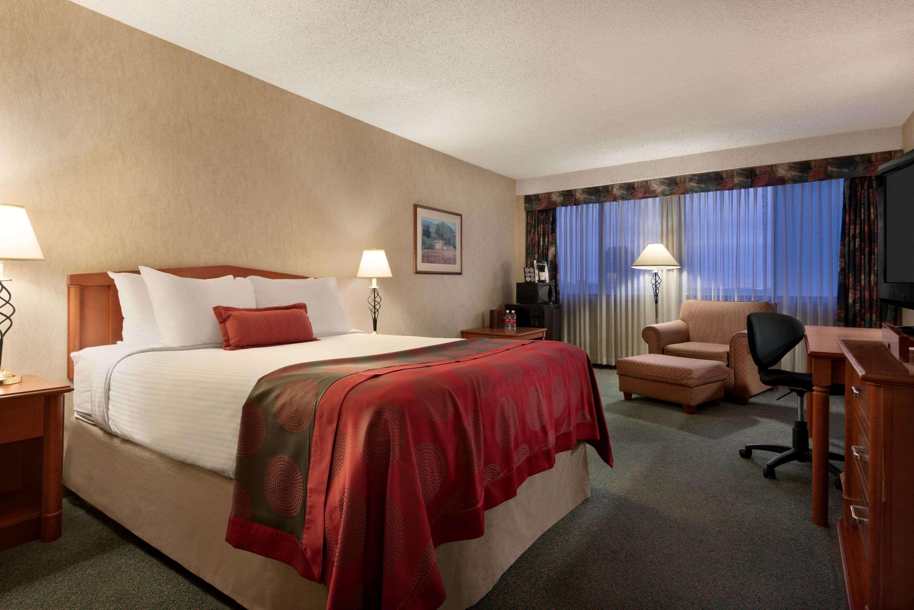 Ramada Plaza By Wyndham Regina Downtown Hotel Ngoại thất bức ảnh